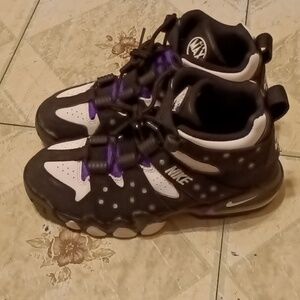 Charles Barkley sneakers